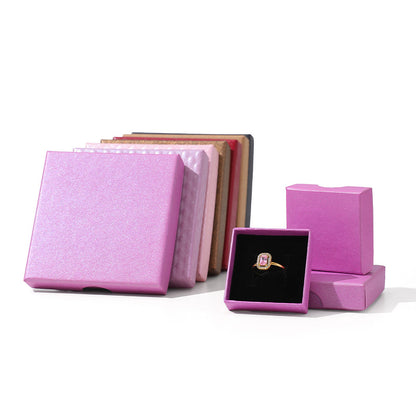 1 Piece Synthetic Jewelry Box In White Featuring Love Charms Design For Elegant Jewelry Storage