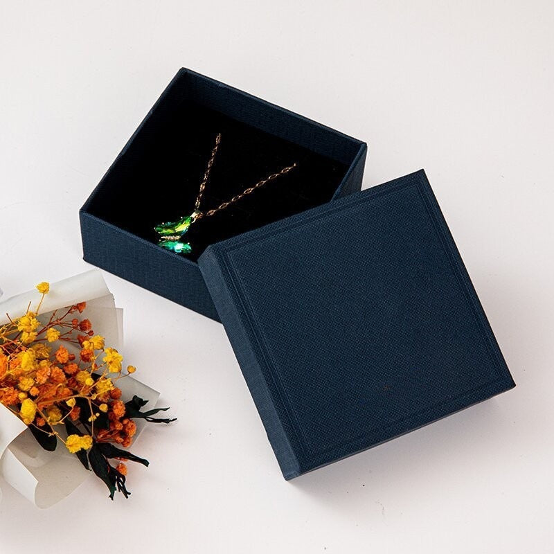 1 Piece White Paper Jewelry Box For Love Charms, Ideal For Elegant Jewelry Packaging