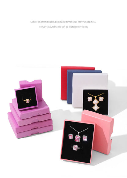 1 Piece Synthetic Jewelry Box In White Featuring Love Charms Design For Elegant Jewelry Storage