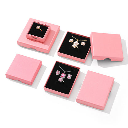 1 Piece Synthetic Jewelry Box In White Featuring Love Charms Design For Elegant Jewelry Storage