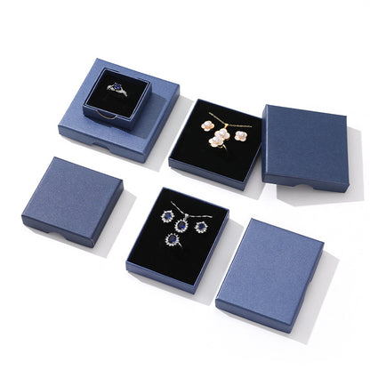 1 Piece Synthetic Jewelry Box In White Featuring Love Charms Design For Elegant Jewelry Storage