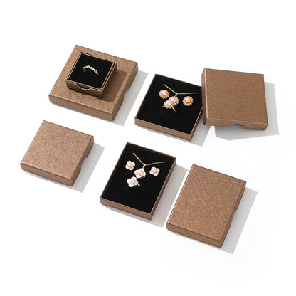 1 Piece Synthetic Jewelry Box In White Featuring Love Charms Design For Elegant Jewelry Storage