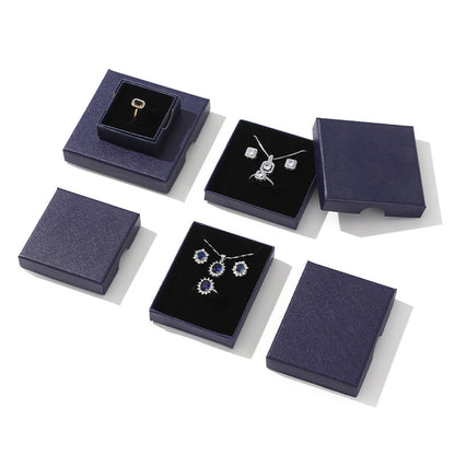 1 Piece Synthetic Jewelry Box In White Featuring Love Charms Design For Elegant Jewelry Storage