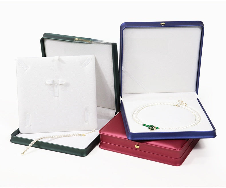 Plastic Necklace Box For Love Charms, 1 Piece, White Jewelry Packaging