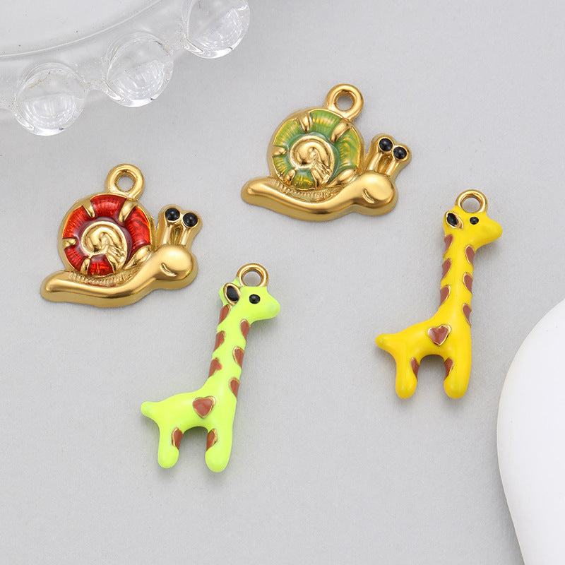 Love Charms Pendant For Animal Lovers Featuring Elegant Design