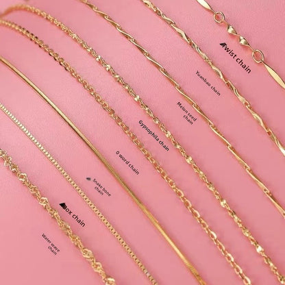 Lips For Love Charms Necklace In Golden Titanium Steel With Cable Chain