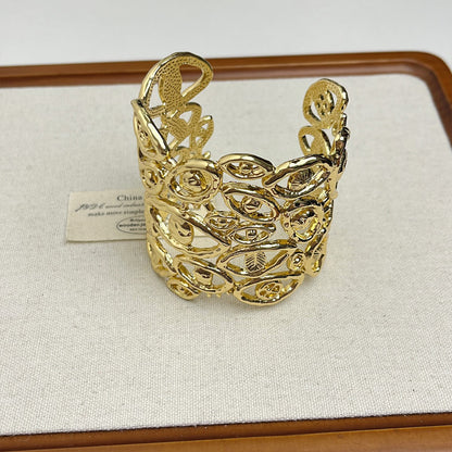 Devil's Eye Bangle For Women In Exaggerated Style, Golden Alloy With Electroplated Finish