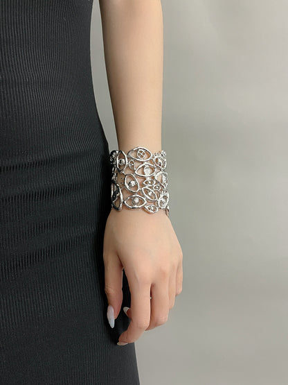 Devil's Eye Bangle For Women In Exaggerated Style, Golden Alloy With Electroplated Finish