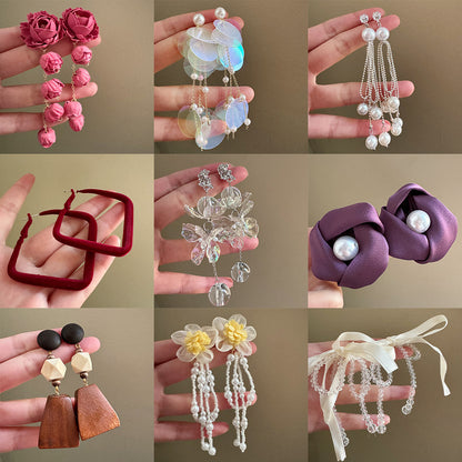 Handmade Sweet White Acrylic Flowers For Women Featuring Crystal Inlay