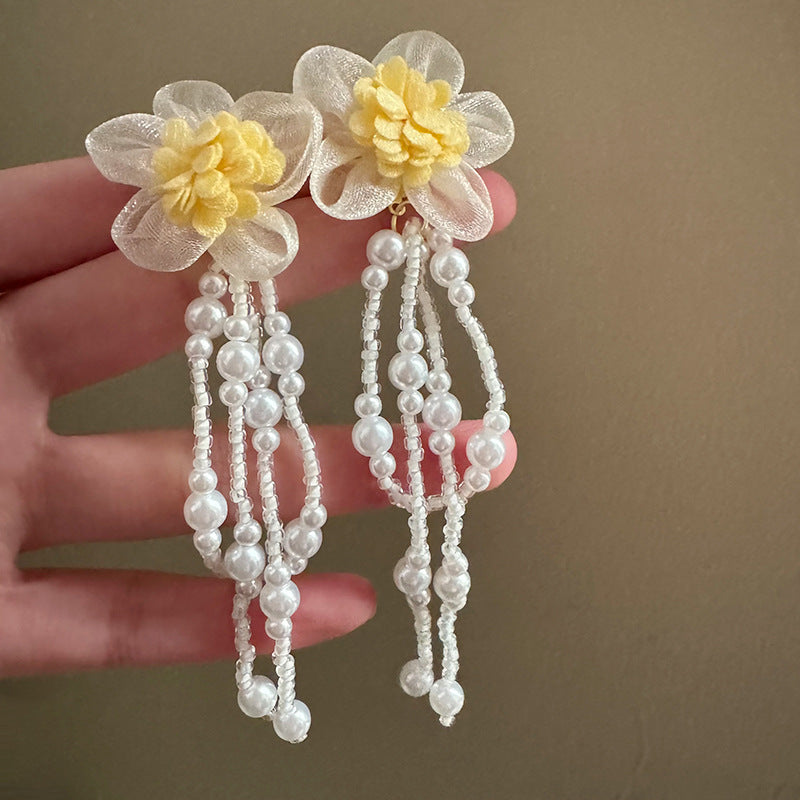 Handmade Sweet White Acrylic Flowers For Women Featuring Crystal Inlay