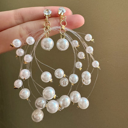 Luxurious White Acrylic Flowers For Women Featuring Zircon Inlay And Elegant Tassel Craft