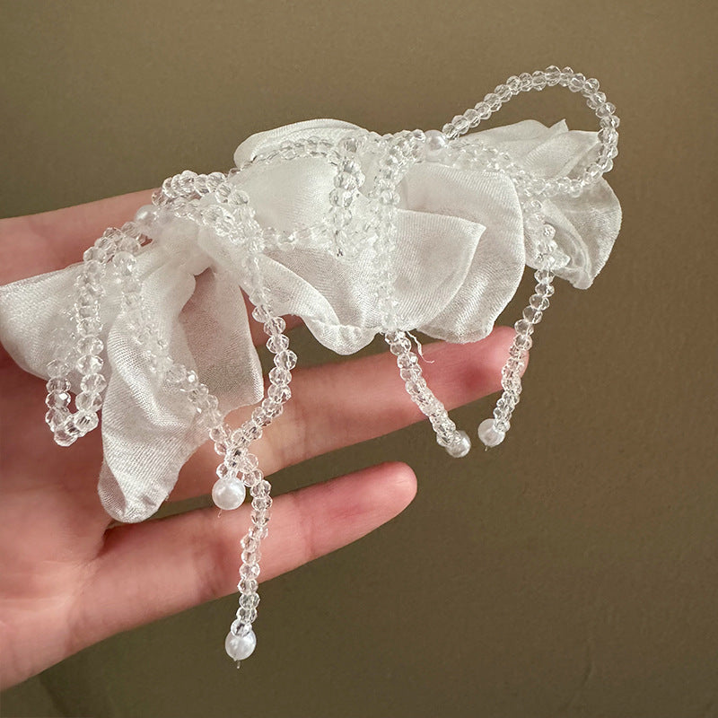 Handmade Sweet White Acrylic Flowers For Women Featuring Crystal Inlay