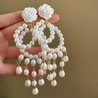 Luxurious White Acrylic Flowers For Women Featuring Zircon Inlay And Elegant Tassel Craft