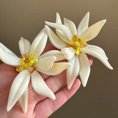 Handmade Sweet White Acrylic Flowers For Women Featuring Crystal Inlay