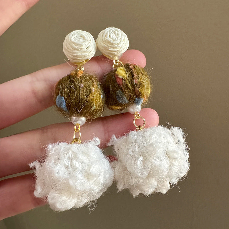 Handmade Sweet White Acrylic Flowers For Women Featuring Crystal Inlay