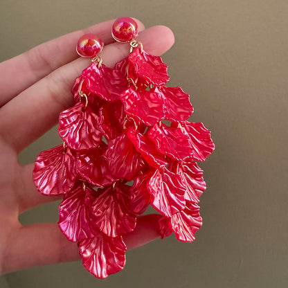 Sweet Multicolor Acrylic Flowers Tassel For Women Daily Wear