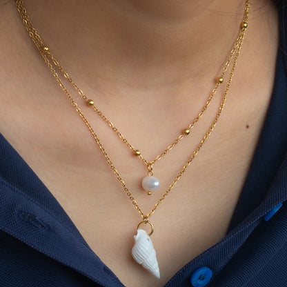 Conch Layered Necklaces For Women Featuring Shell Material, Perfect For Beach Wear