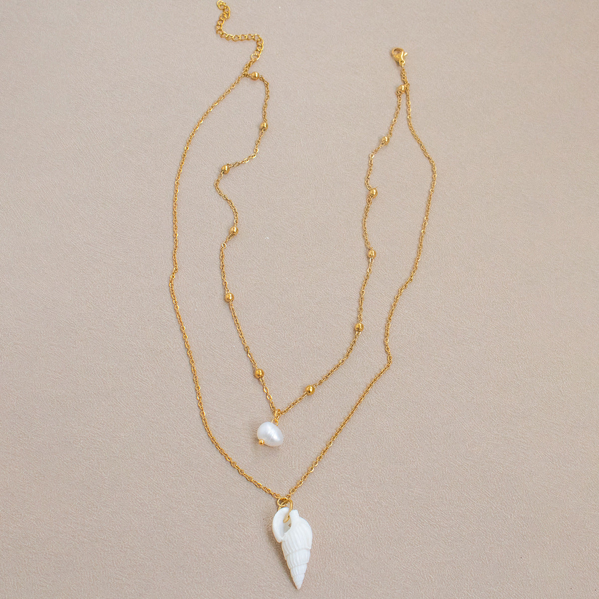 Conch Layered Necklaces For Women Featuring Shell Material, Perfect For Beach Wear