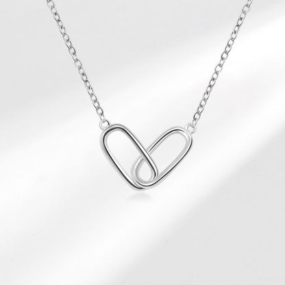 Heart Shape Choker For Women Featuring Zircon Inlay On Copper With Electroplated Gold Plating And Cable Chain