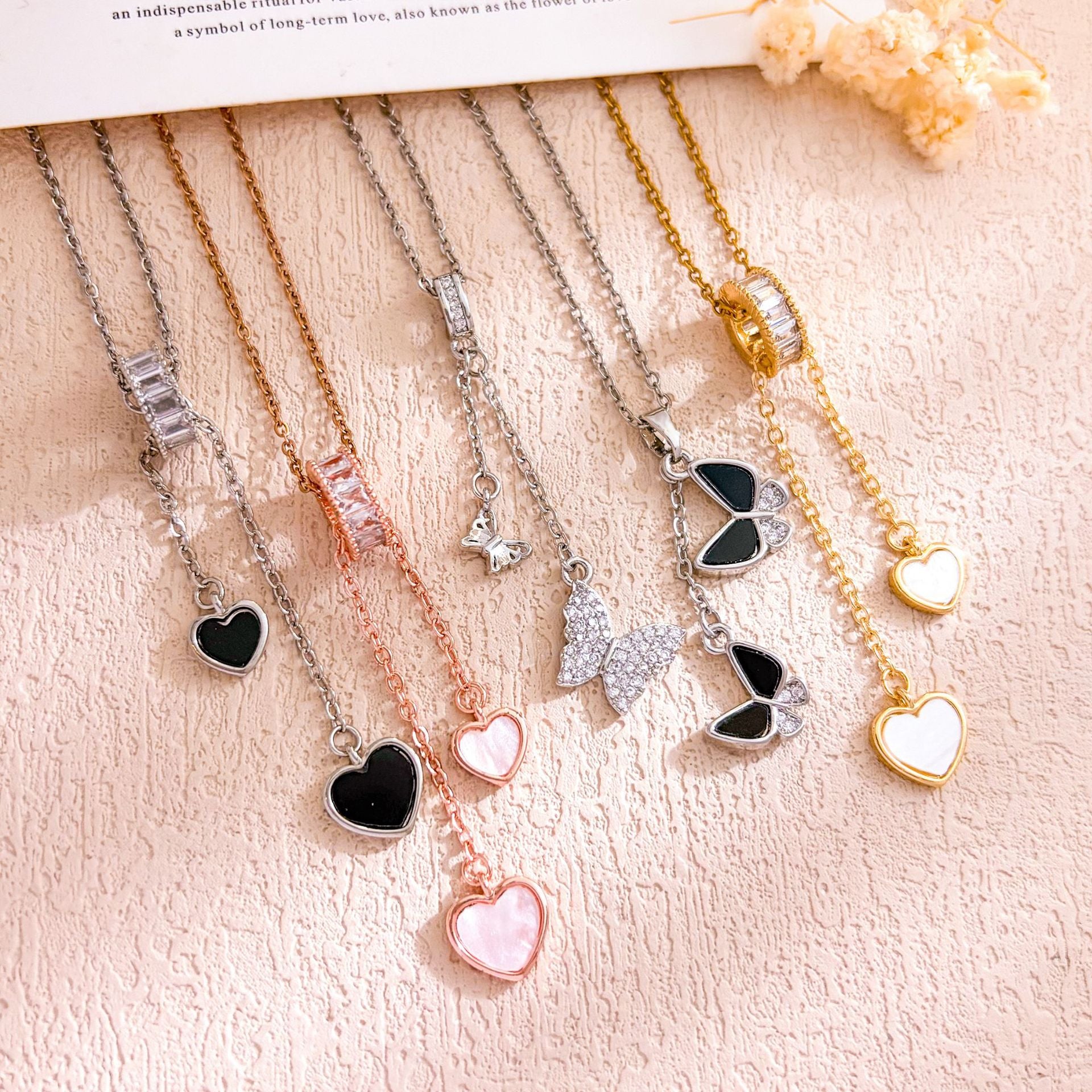 Sweet Heart Shape Necklace For Unisex Featuring Zircon Inlay And Titanium Steel Cable Chain