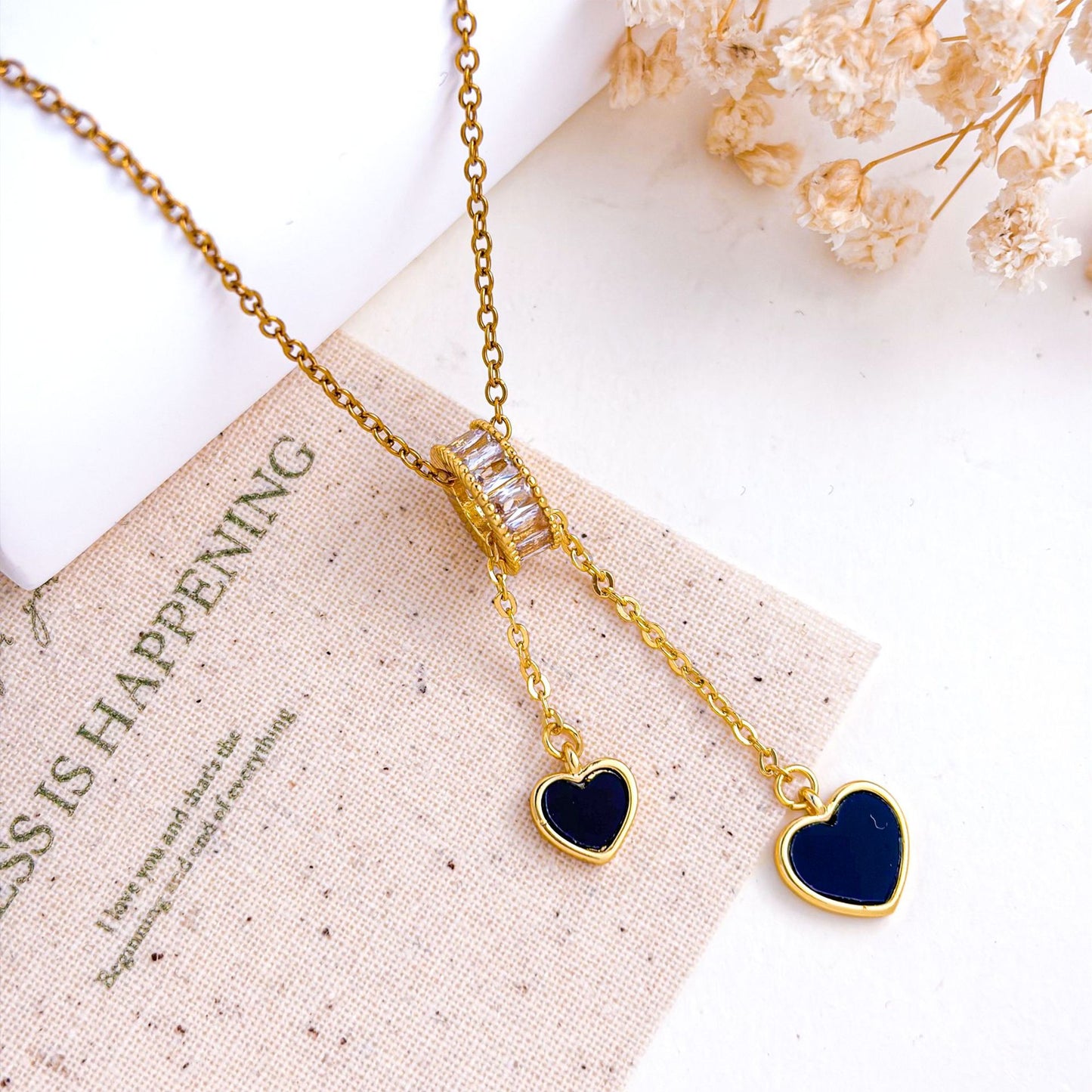 Sweet Heart Shape Necklace For Unisex Featuring Zircon Inlay And Titanium Steel Cable Chain