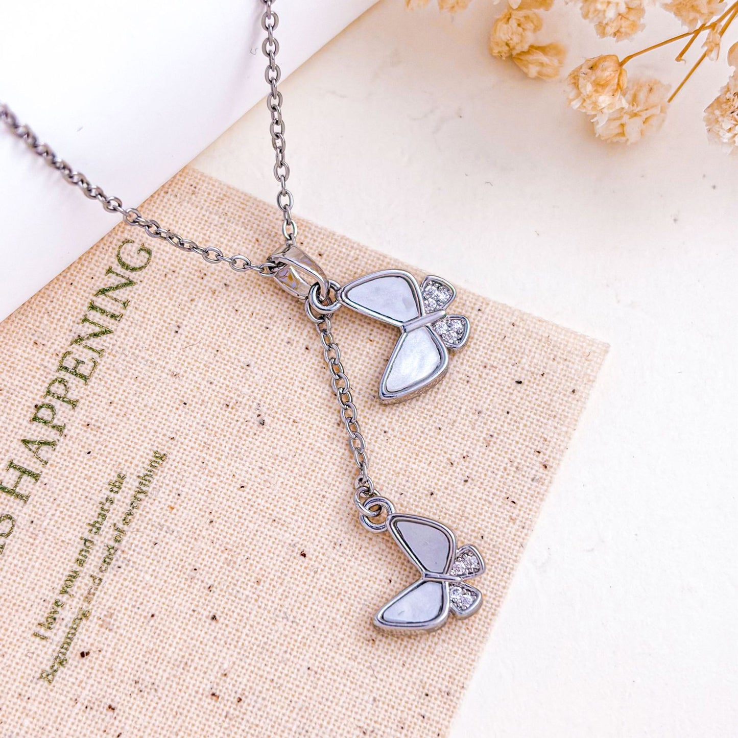Sweet Heart Shape Necklace For Unisex Featuring Zircon Inlay And Titanium Steel Cable Chain