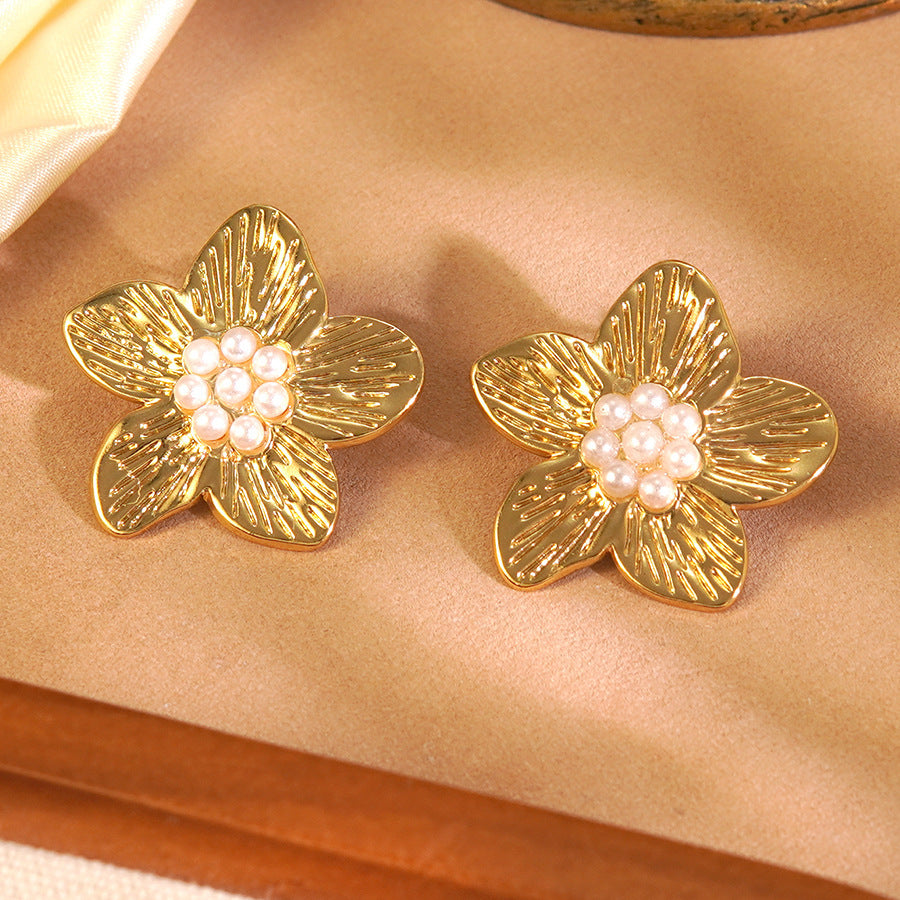 Flowers For Women Stud Earrings In 304 Stainless Steel, Steel Color