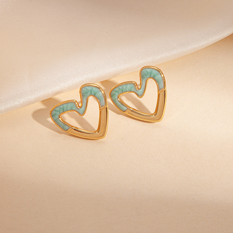 Heart Shape Enamel Stud Earrings For Women Made Of Durable Titanium Steel