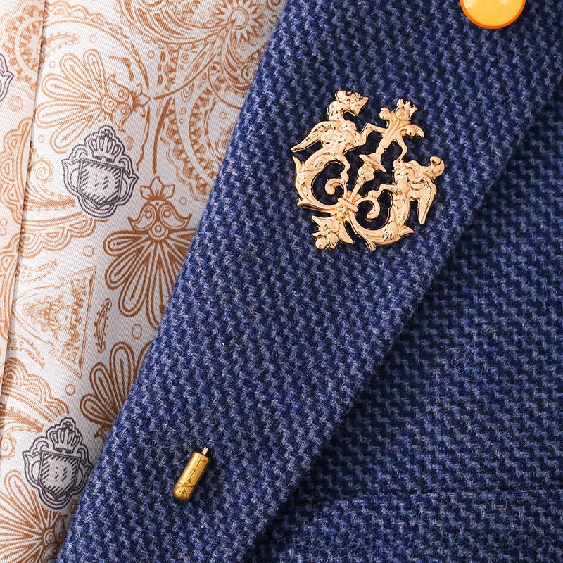 Silver Men's Lapel Pin Suit Style With Chain Zinc Alloy Animal Lapel Brooch Jewelry