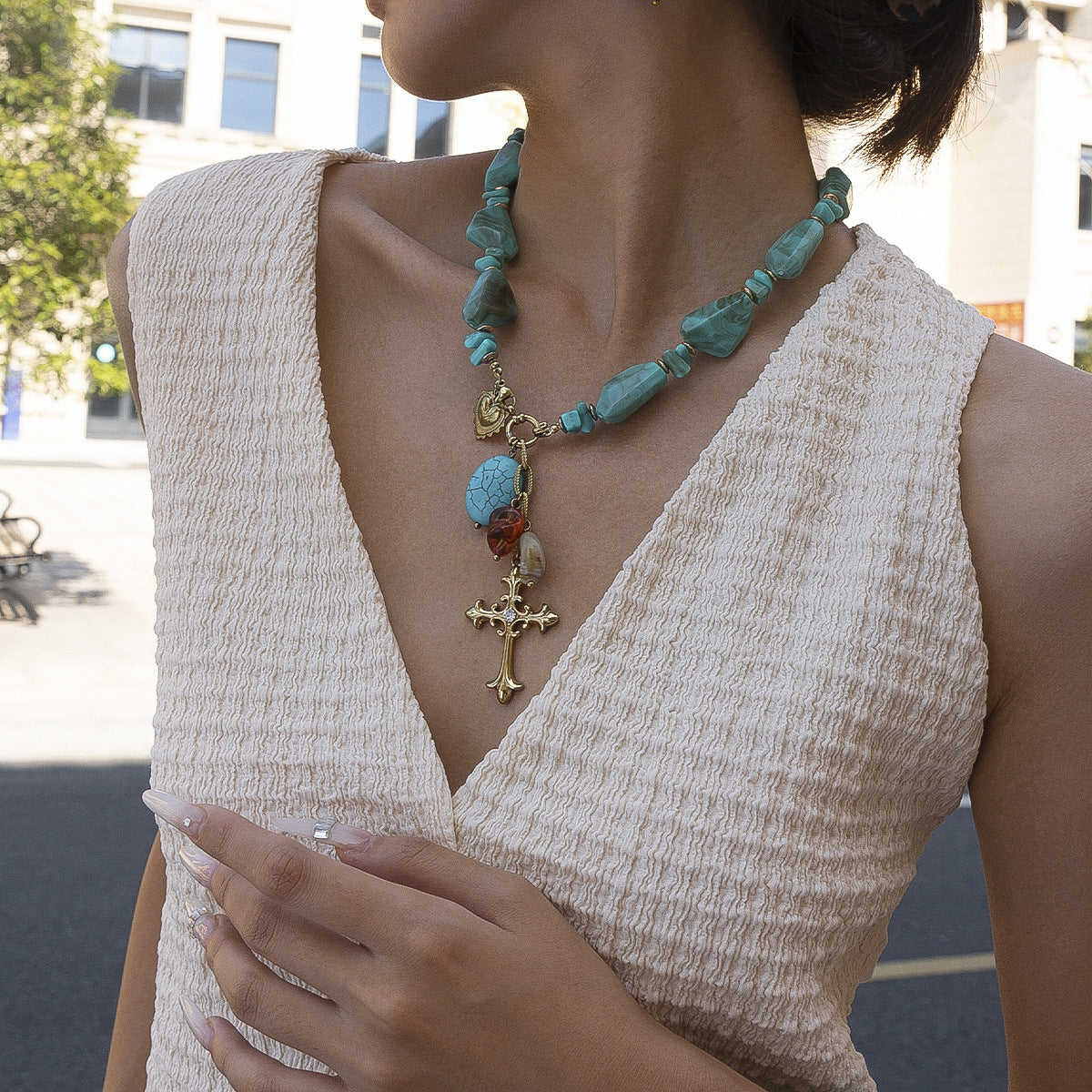 For Irregular Necklace In Steel Color Featuring Unique Design