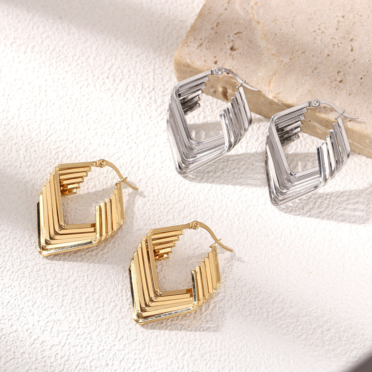 Irregular Stud Earrings For Women Made Of Durable Titanium Steel In Elegant Golden Color