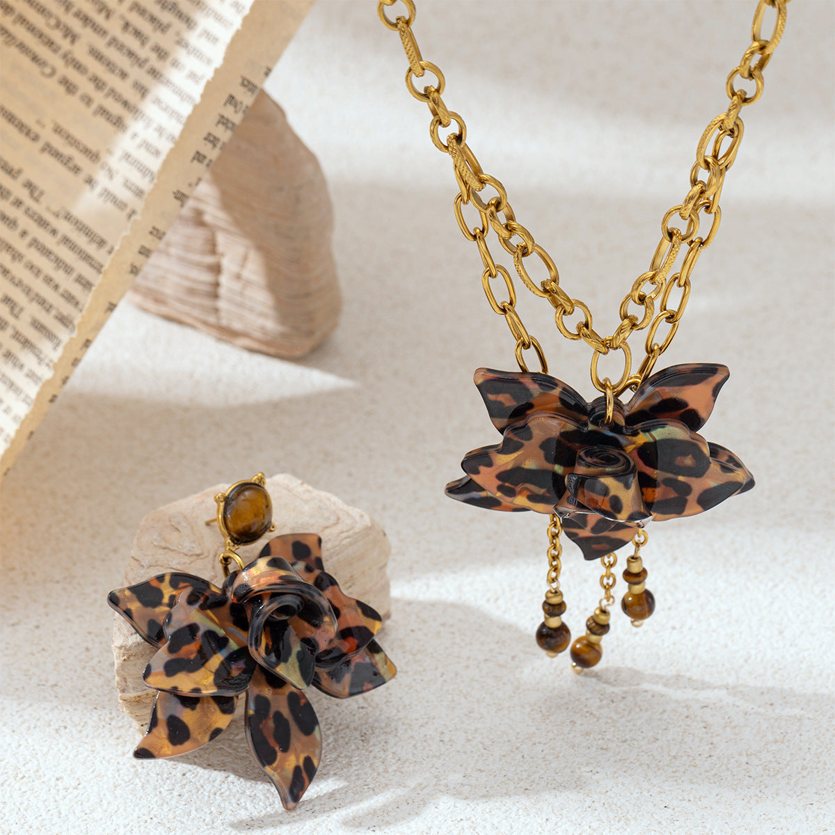 Flowers Jewelry Set For Women Featuring Acrylic Inlay, Available In 1 Set