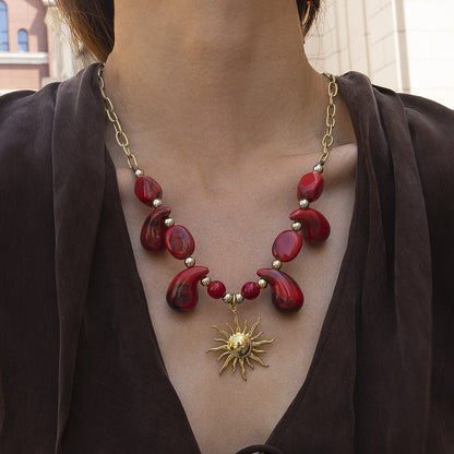Sun Pattern Acrylic Necklace For Women Featuring Elegant Design