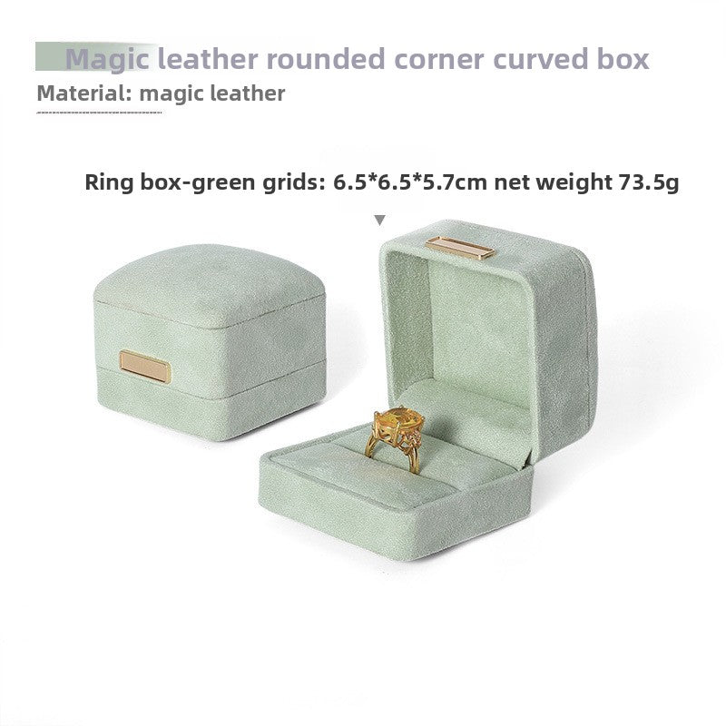 Flannel Jewelry Box, 1 Piece, Soft And Elegant Storage Solution For Jewelry