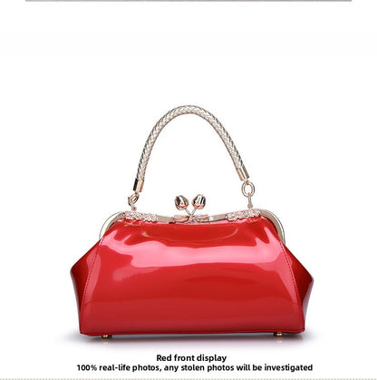 Square Shoulder Bag For Women In Patent Leather Featuring Elegant Design