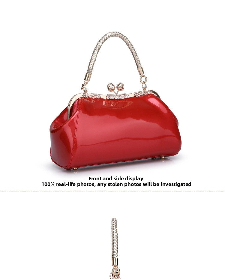 Square Shoulder Bag For Women In Patent Leather Featuring Elegant Design