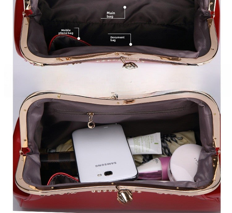 Square Shoulder Bag For Women In Patent Leather Featuring Elegant Design