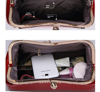 Square Shoulder Bag For Women In Patent Leather Featuring Elegant Design