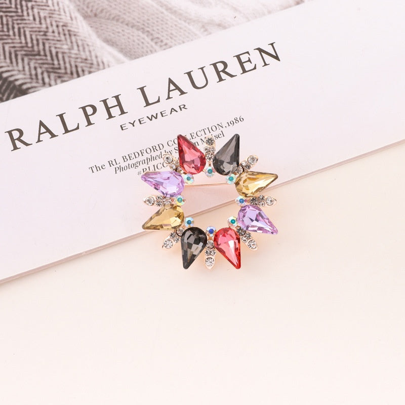 Flower Crystal Sun Pin Brooch In White, Elegant Jewelry Accessory