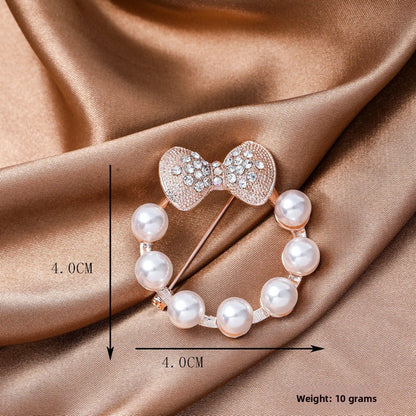 Elegant Flower Pearl Pin Brooch, Perfect Christmas Accessory With Delicate Floral Design