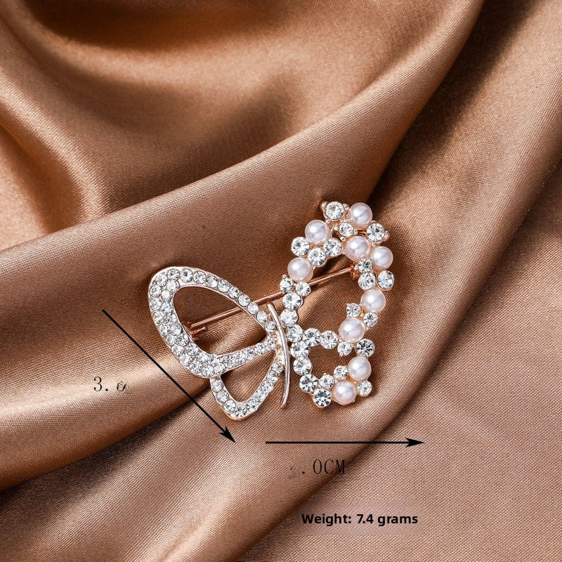 Elegant Flower Pearl Pin Brooch, Perfect Christmas Accessory With Delicate Floral Design