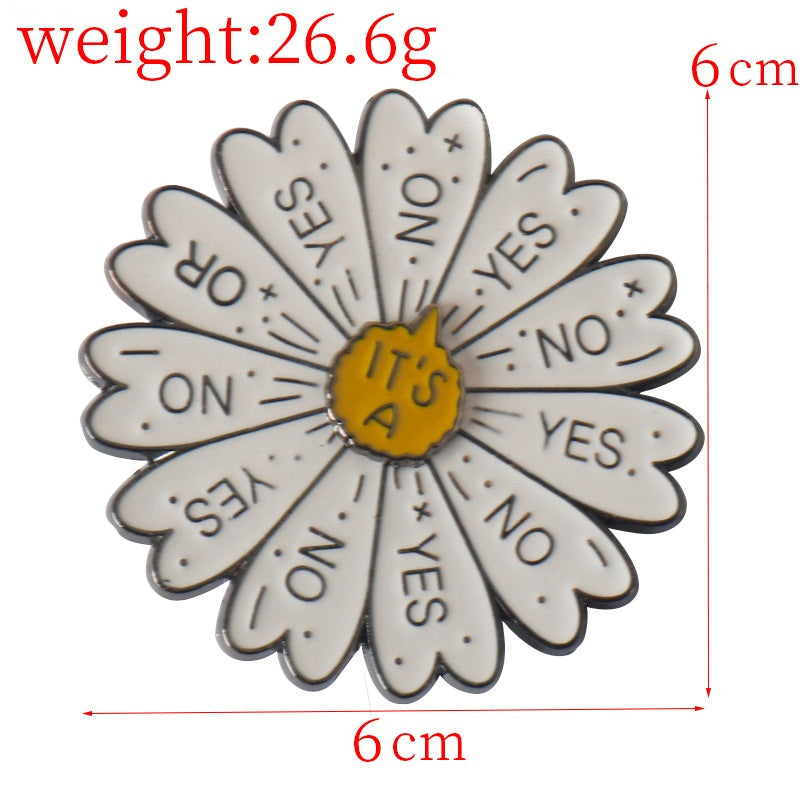 Daisy Pattern Keychain Featuring Elegant Floral Design For Stylish Accessory