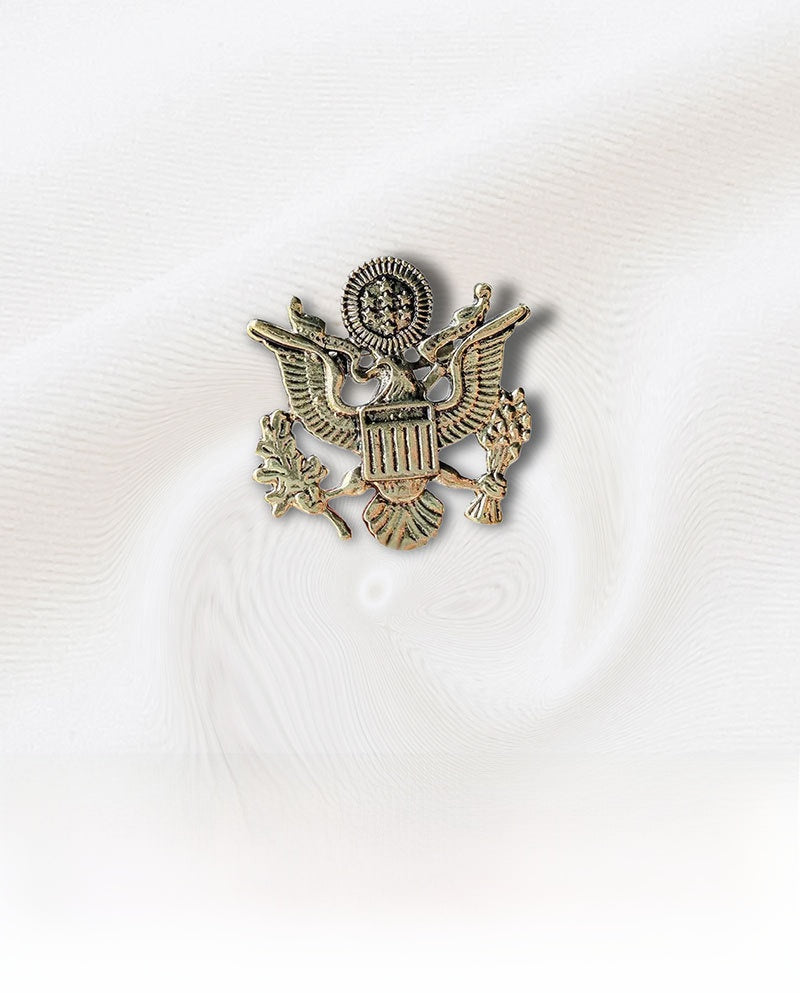 Pin Brooches Made Of Durable Alloy, Stylish And Elegant Jewelry Accessories
