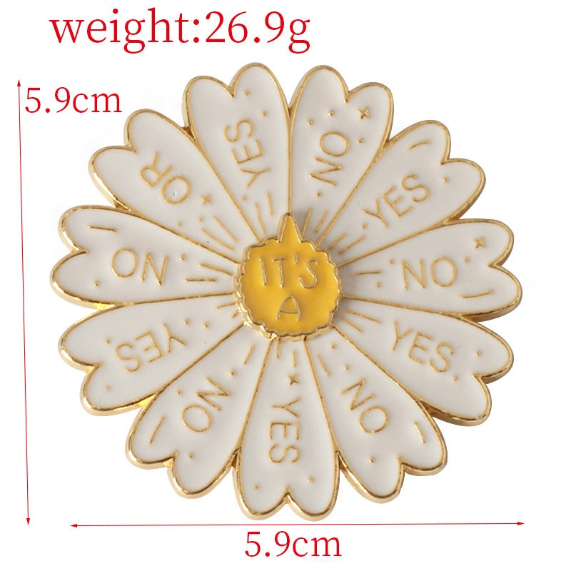 Daisy Pattern Keychain Featuring Elegant Floral Design For Stylish Accessory