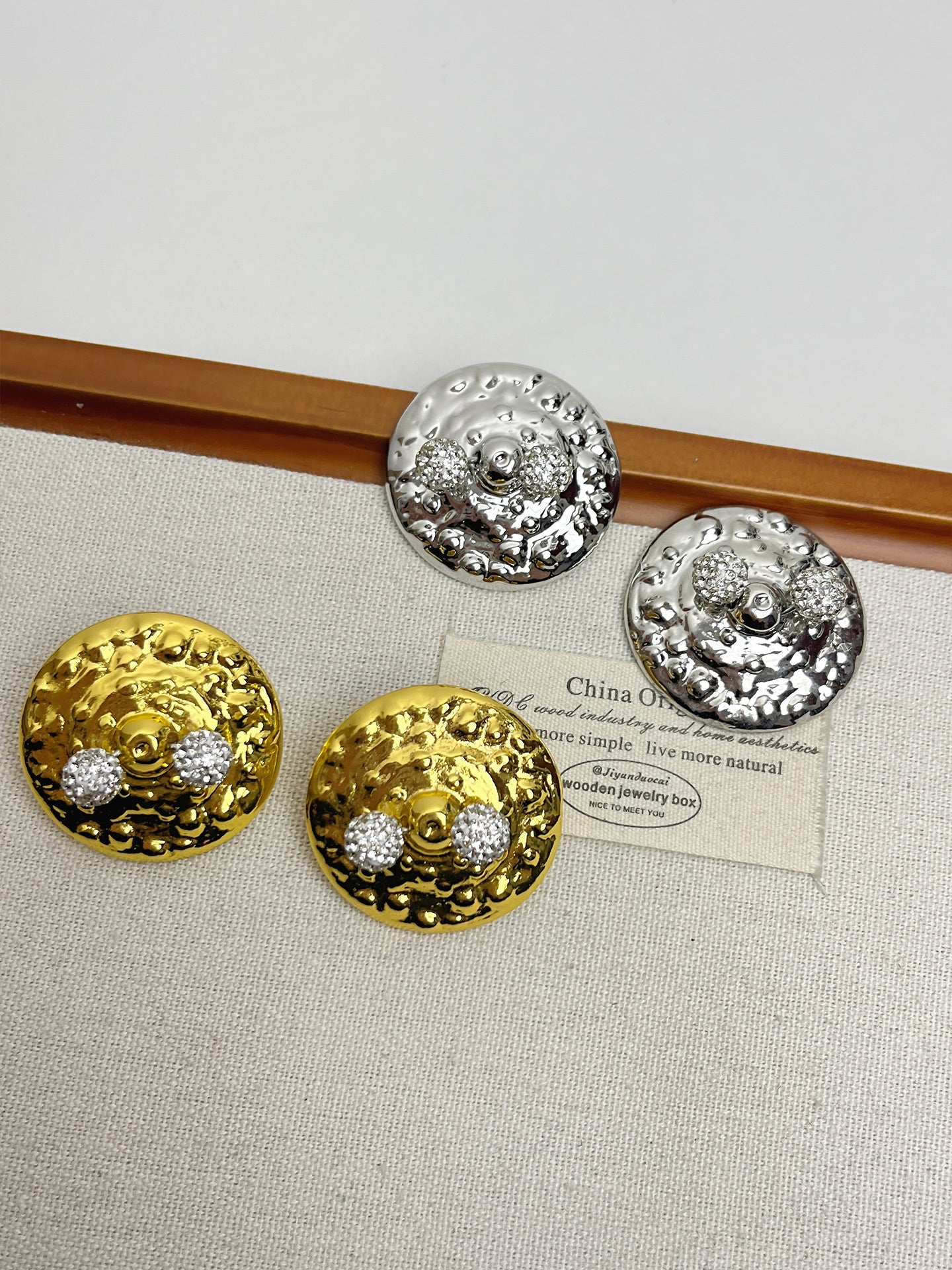 Round Retro Earrings For Women Featuring Electroplated Alloy And Rhinestone Inlay