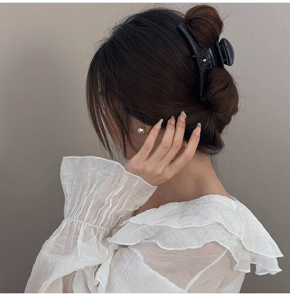 French Style Acrylic Bow Tie Hair Claws For Women In Black, Perfect Hairpin Accessory For Summer