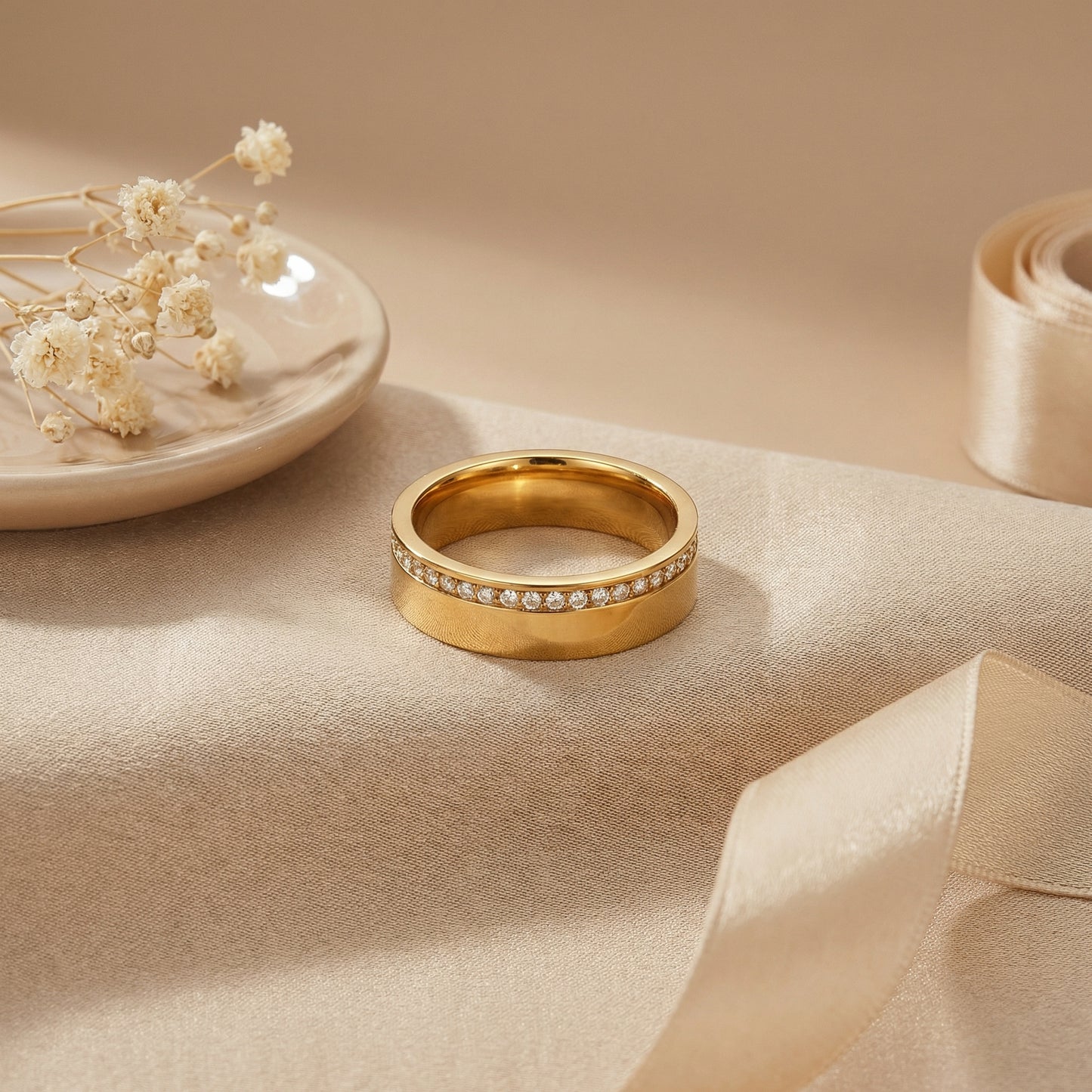 Starburst Ring For Women In 304 Stainless Steel Electroplated With 18K Real Gold Plated And Rhinestones Inlay