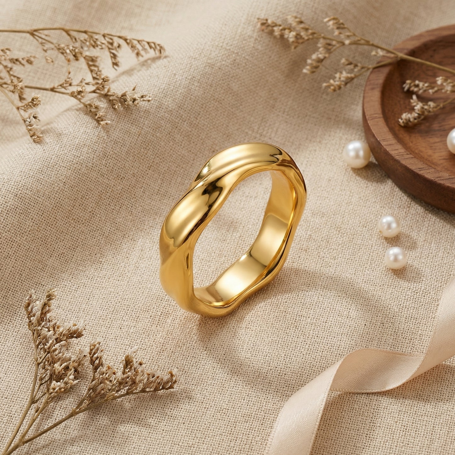 Geometric Rings For Women In 304 Stainless Steel Featuring Electroplated 18K Real Gold Plated With Rhinestones