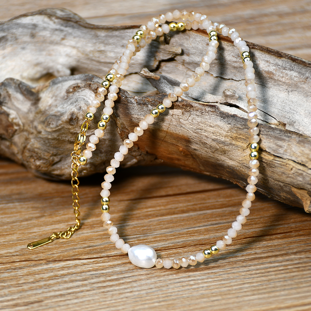 Women’s Necklace Featuring Crystal Pattern With Freshwater Pearl Inlay, Artificial Crystal Material, Beading Craft On Beaded Chain