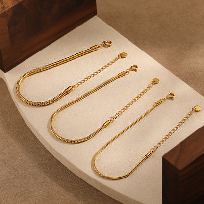 Snake Pattern Bracelet For Men And Women, Made Of Durable Titanium Steel In Golden Color